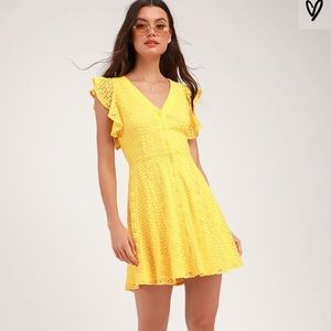 Lulus NWT yellow fit and flair lace mini dress
